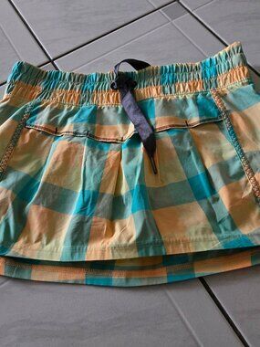 Lululemon Leader of the Track Skirt Yellow Green Plaid 4
